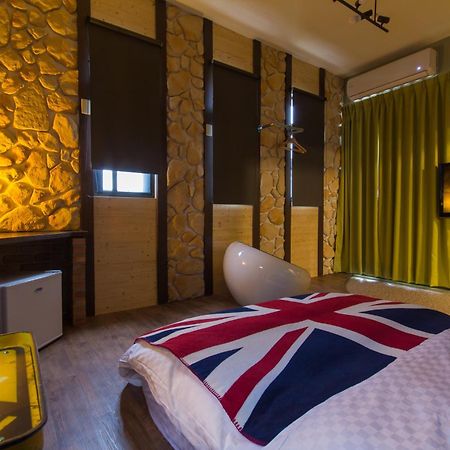 Ali Ba Ba B&B Hualien City Room photo